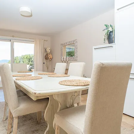 Patrizia-luxury House אולביה