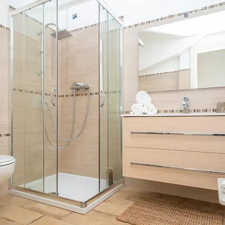 Patrizia-luxury House *